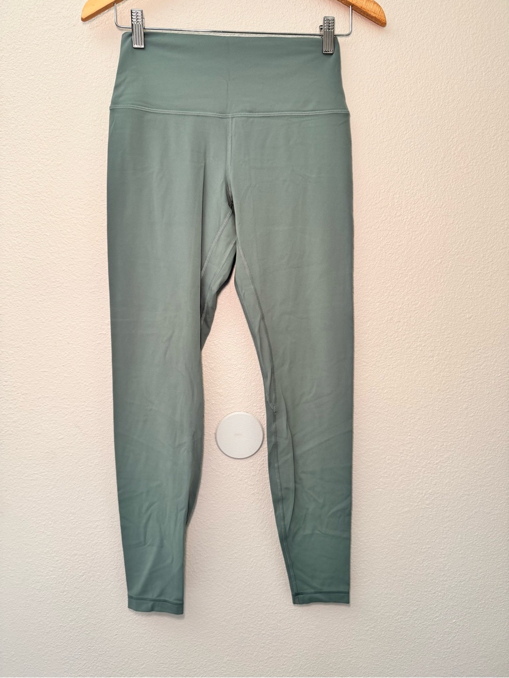 Lululemon High-Waist Sage Green Leggings size 8